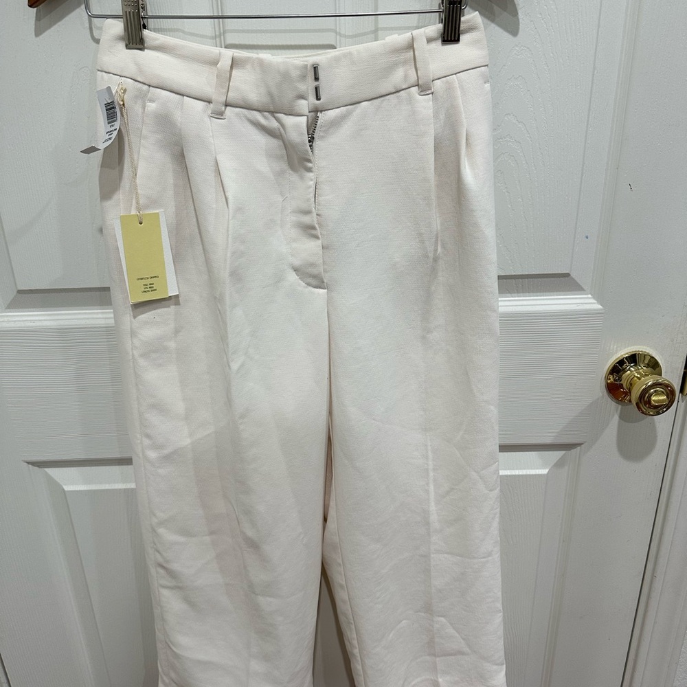 Aritzia Cream Ankle Pants